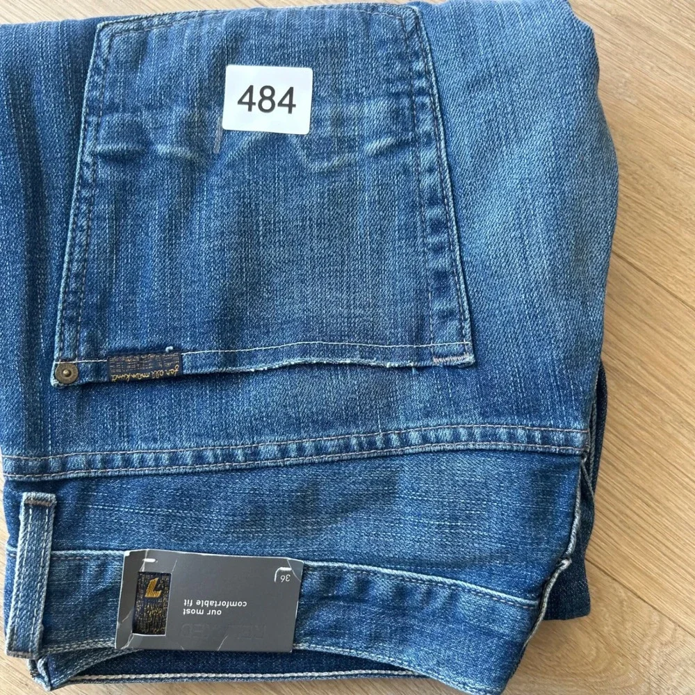 7 For All Mankind Relaxed Jeans 36 USA Blue Ghost ATC521942N Straight Leg Denim